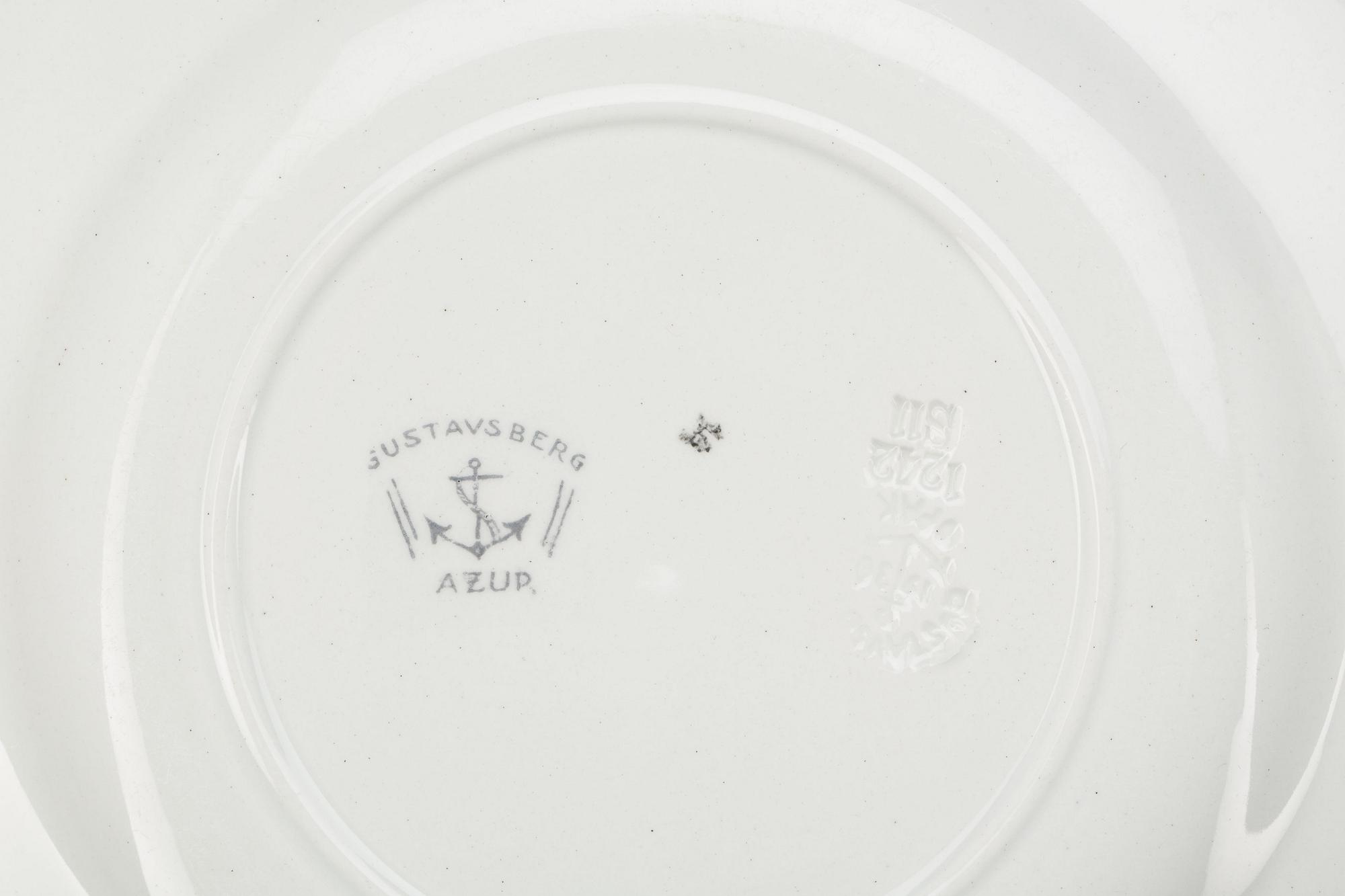 MATSERVIS, ca 50 delar, flintgods. "Azur", W Kåge, Gustafsberg.