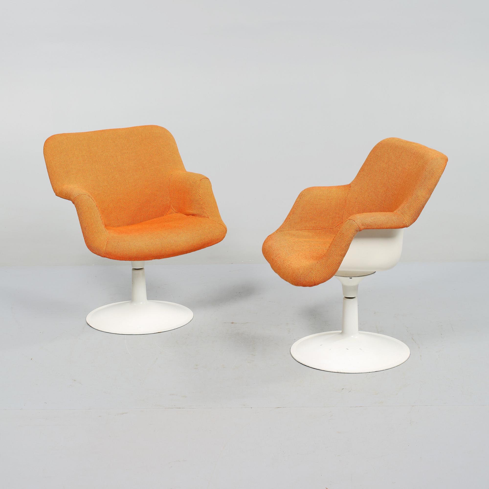 FÅTÖLJER, ett par, "Junior", Yrjö Kukkapuro, Haimi, Finland, fromgiven 1965.