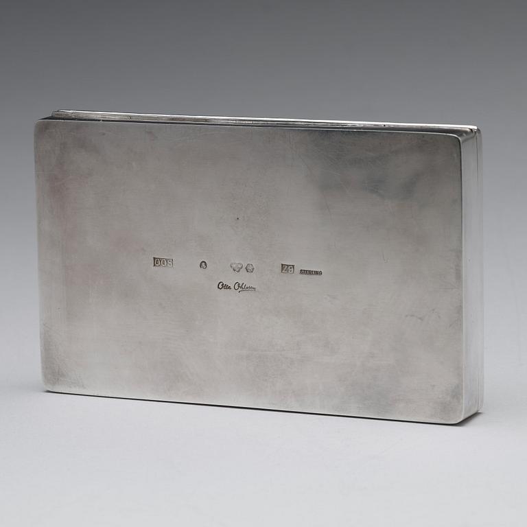 Olle Ohlsson, a sterling silver cigarette box, Stockholm 1974.