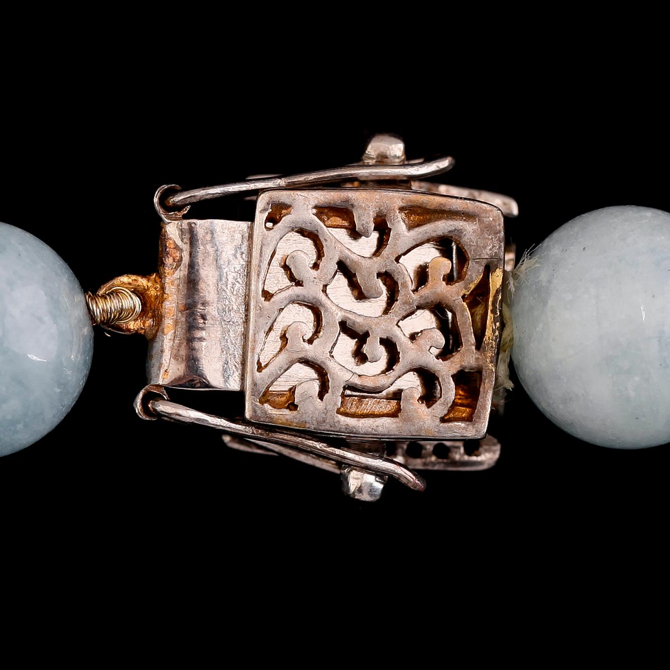 COLLIER, akvamariner, diamanter tot ca 1.30 ct.