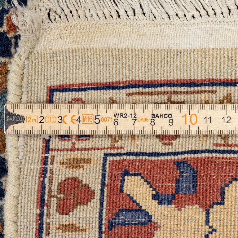 Matta, Indien, ca 342 x 245 cm.