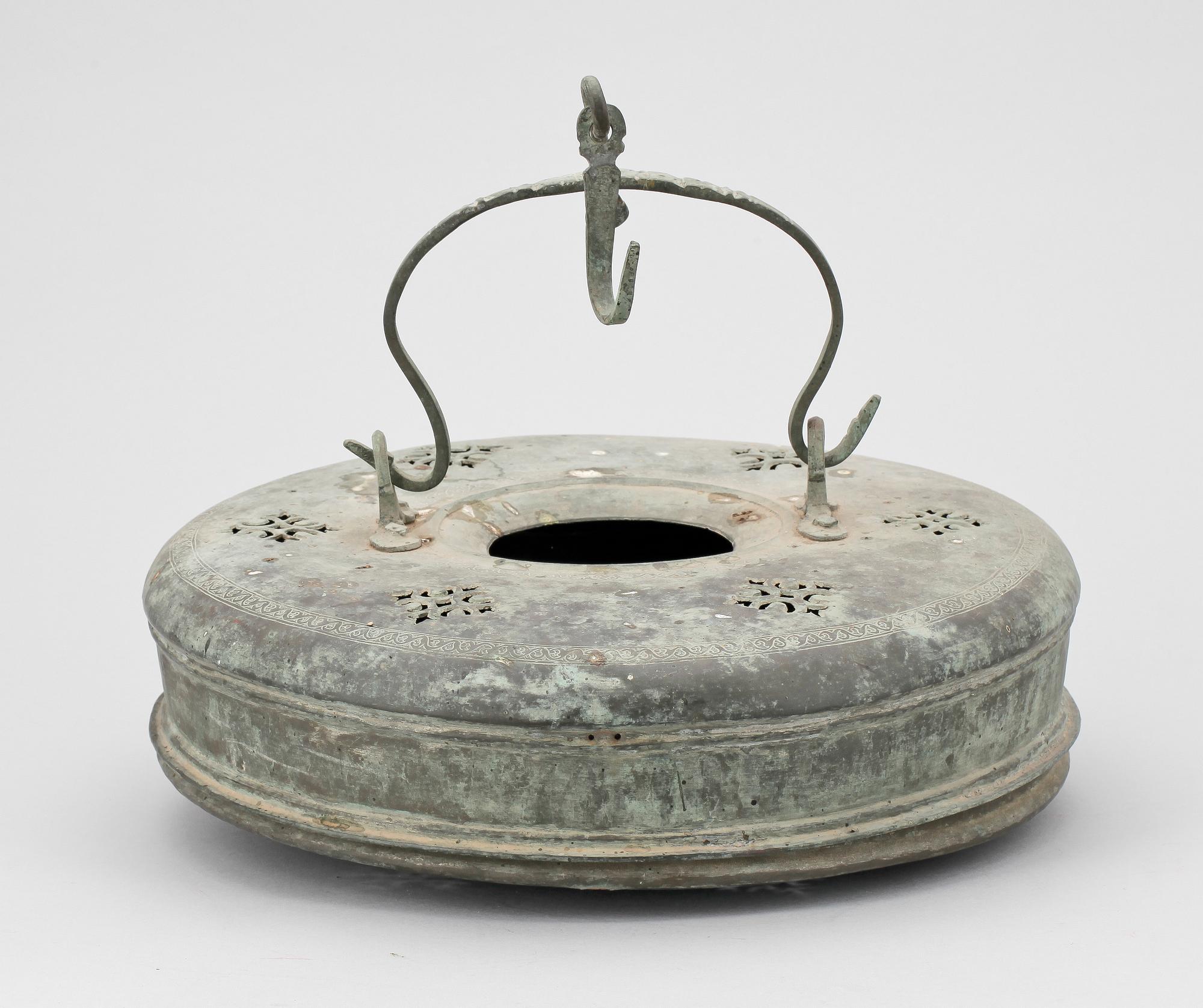 KOLVÄRMARE. Orientalisk, 1800/1900-tal.