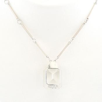 Wiwen Nilsson, collier sterling silver med en trappslipad bergkristall, Lund 1943.