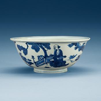 A blue and white bowl, Ming dynasty, Wanli (1573-1620), with Chenghua six character mark.