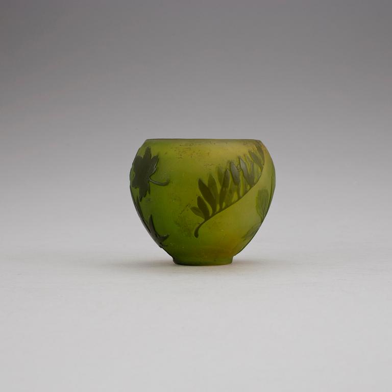 VAS, glas. Emile Gallé, Nancy, Frankrike, 1900-talets början.