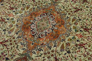 Carpet, Tabriz-Patina approx. 392 x 297 cm.