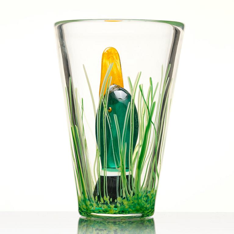 Ernst Billgren, "And i vas" (Duck in vase), a glass sculpture, ed. 29/30, Kosta Boda, Sweden.