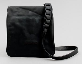 VÄSKA, Reaction, Kenneth Cole.