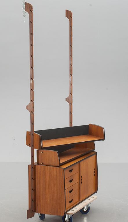 HYLLSEKTION, 5 delar, 1950/60-tal.