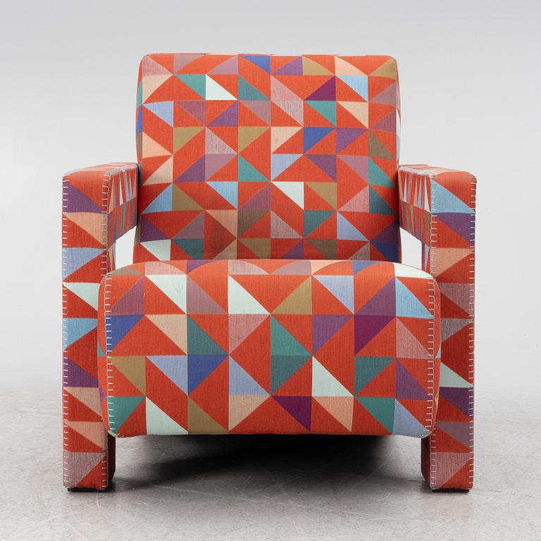 Gerrit Rietveld, armchair, "Utrecht", Cassina.