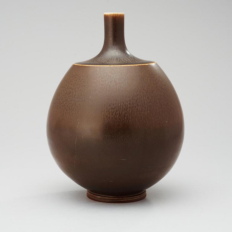 BERNDT FRIBERG, urna, Gustavsbergs Studio 1965.