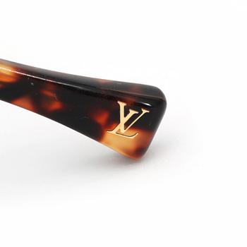 LOUIS VUITTON, a pair of sunglasses.