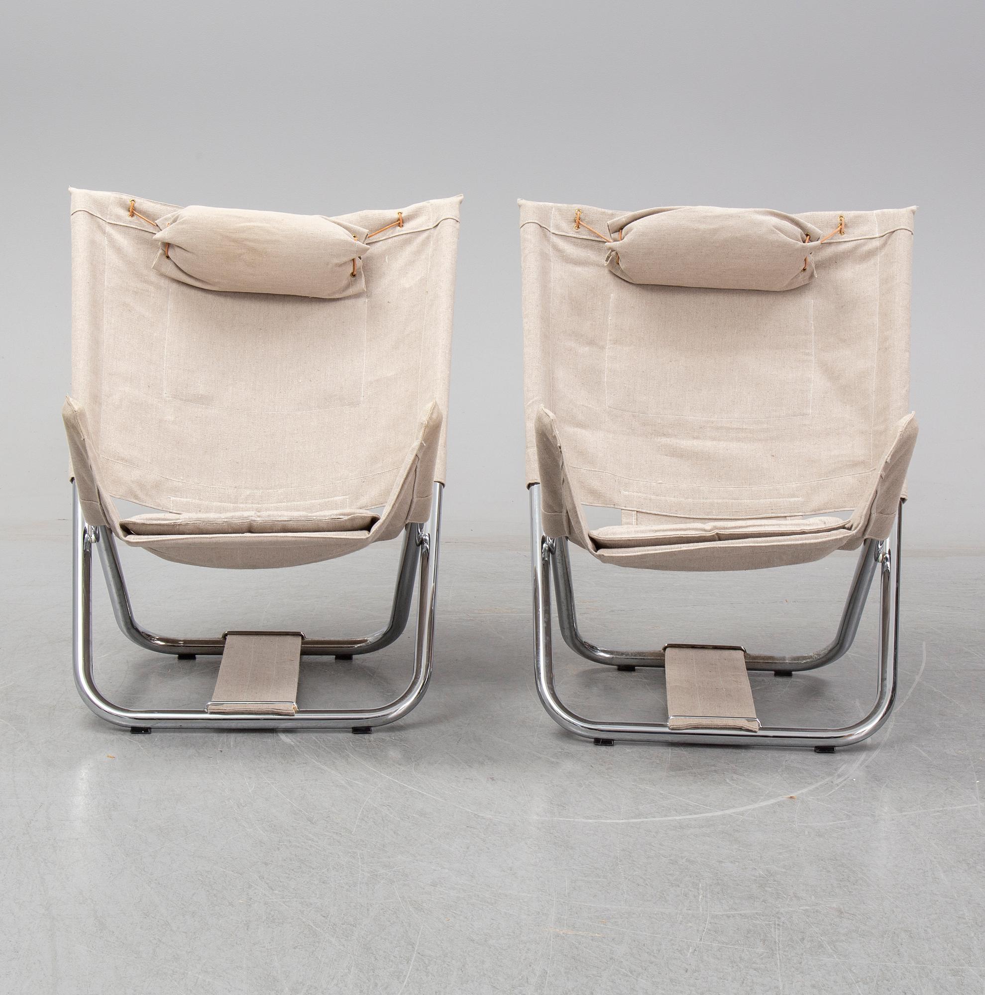 BÖRGE LINDAU & BO LINDEKRANTZ, a pair of 1970's 'X 75-4' armchairs, Lammhults.