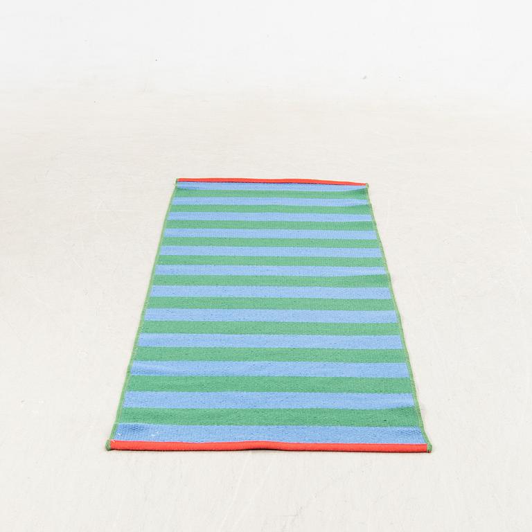 Gallerimatta, Kasthall, ca 230 x 80 cm.