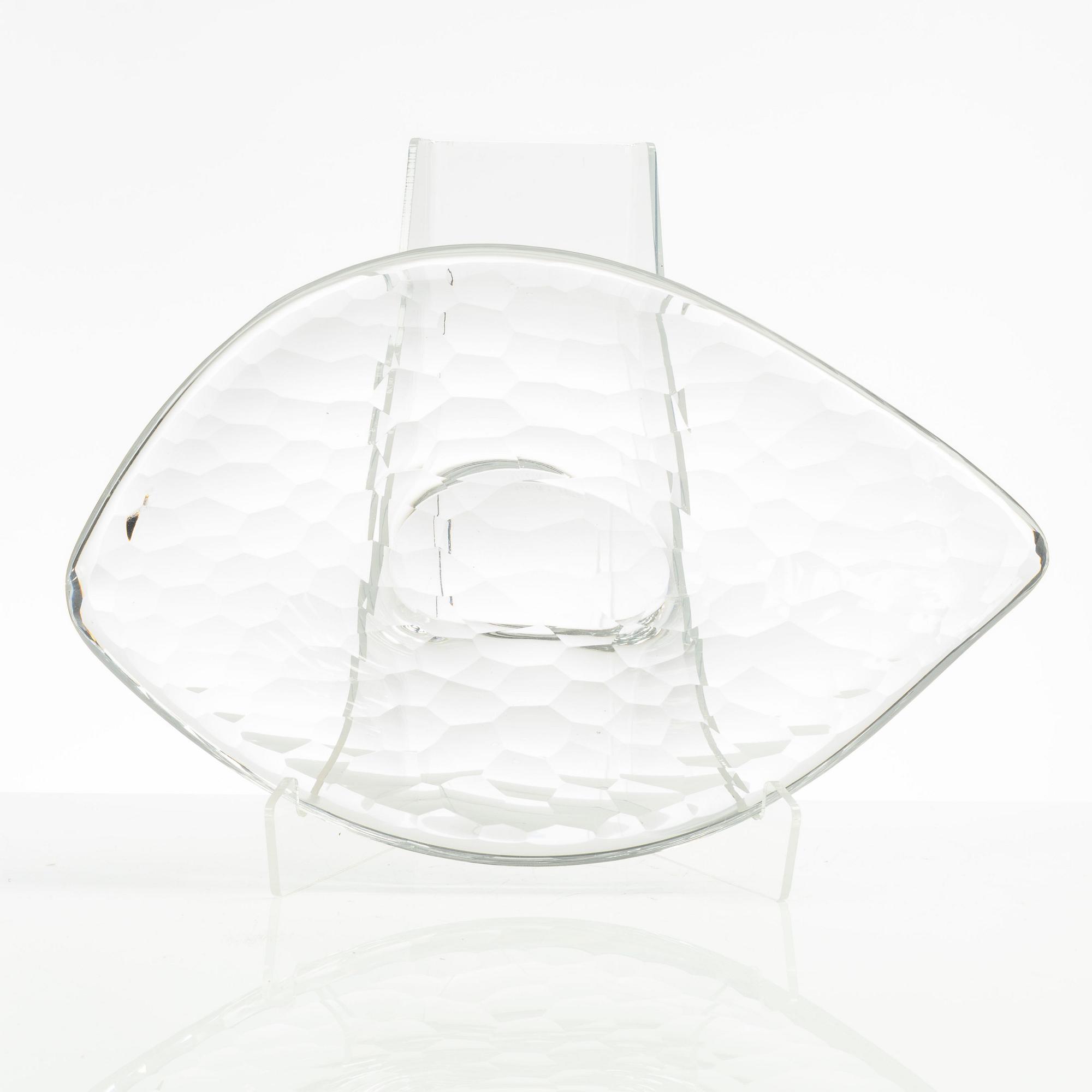 Vicke Lindstrand, glass bowl, Kosta.
