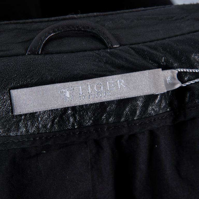 LÄDERJACKA, Tiger of Sweden.