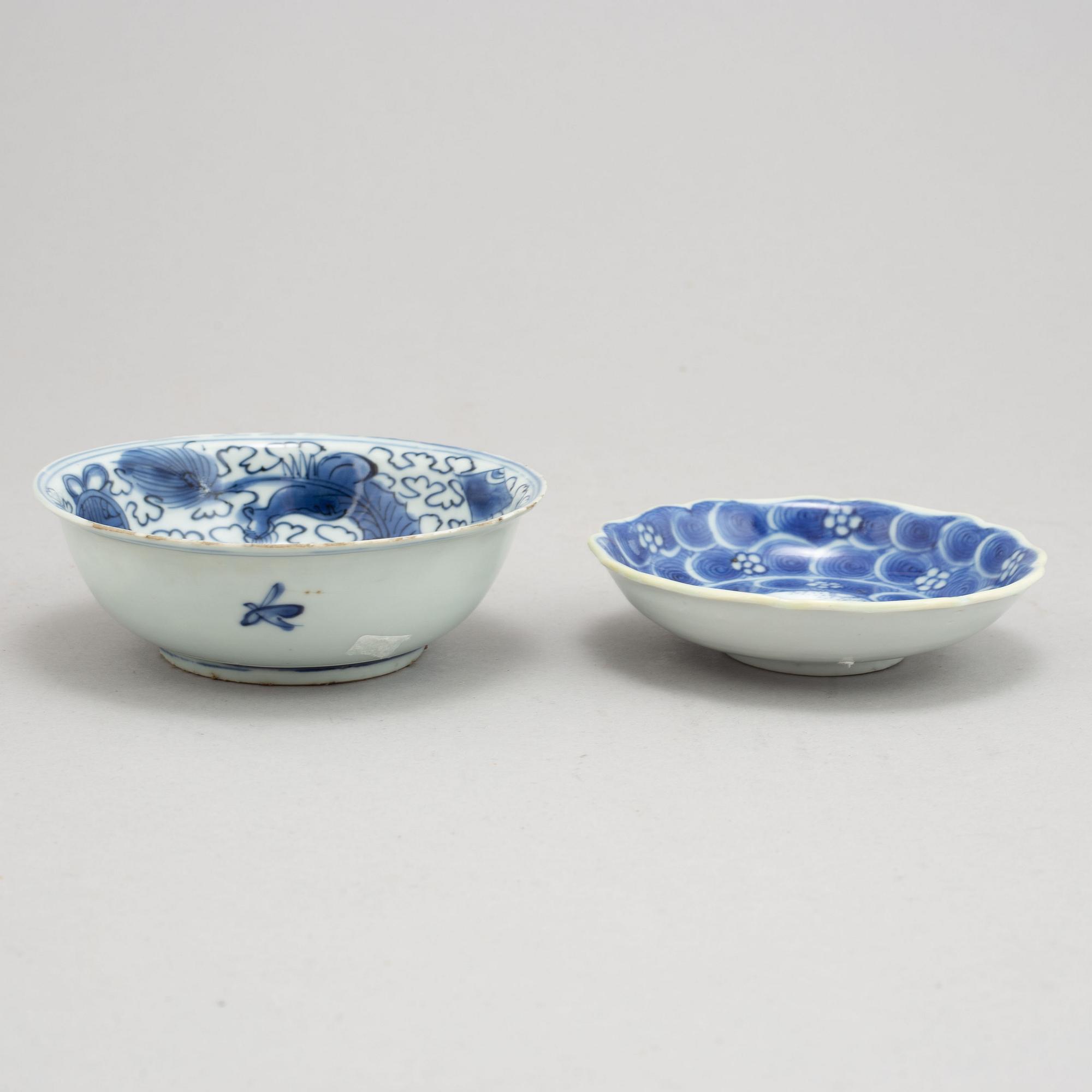 Two blue and white dishes, Ming dynasty, 17th Century.