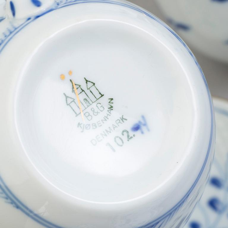 33 pcs of porcelain coffee set by BIng & Grondal.