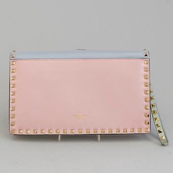 CLUTCH, Valentino.