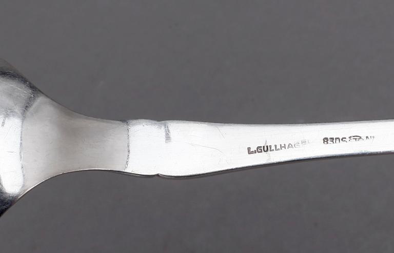 PARTI SILVER, 15 delar, bl.a Thorvald Marthinsen, Norge, 1900-talets första hälft. Vikt exkl delar med metall ca 571 g.
