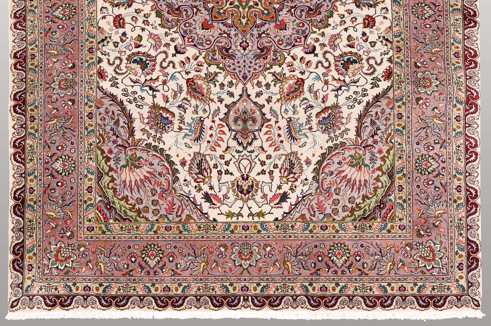 MATTA, Täbris, s.k 50 Radj, 289 x 202 cm.
