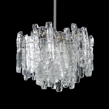 TAKLAMPA, "Ice block chandelier", J.T Design, Kalmar, Österrike, 1960-tal. Totalhöjd ca 104 cm.
