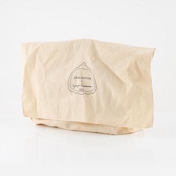 Louis Vuitton x Yayoi Kusama, väska, "Capucines BB", 2023.