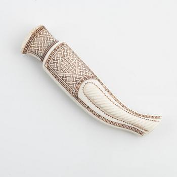 A reindeer horn knife in box by Bertil Fällman, signed.