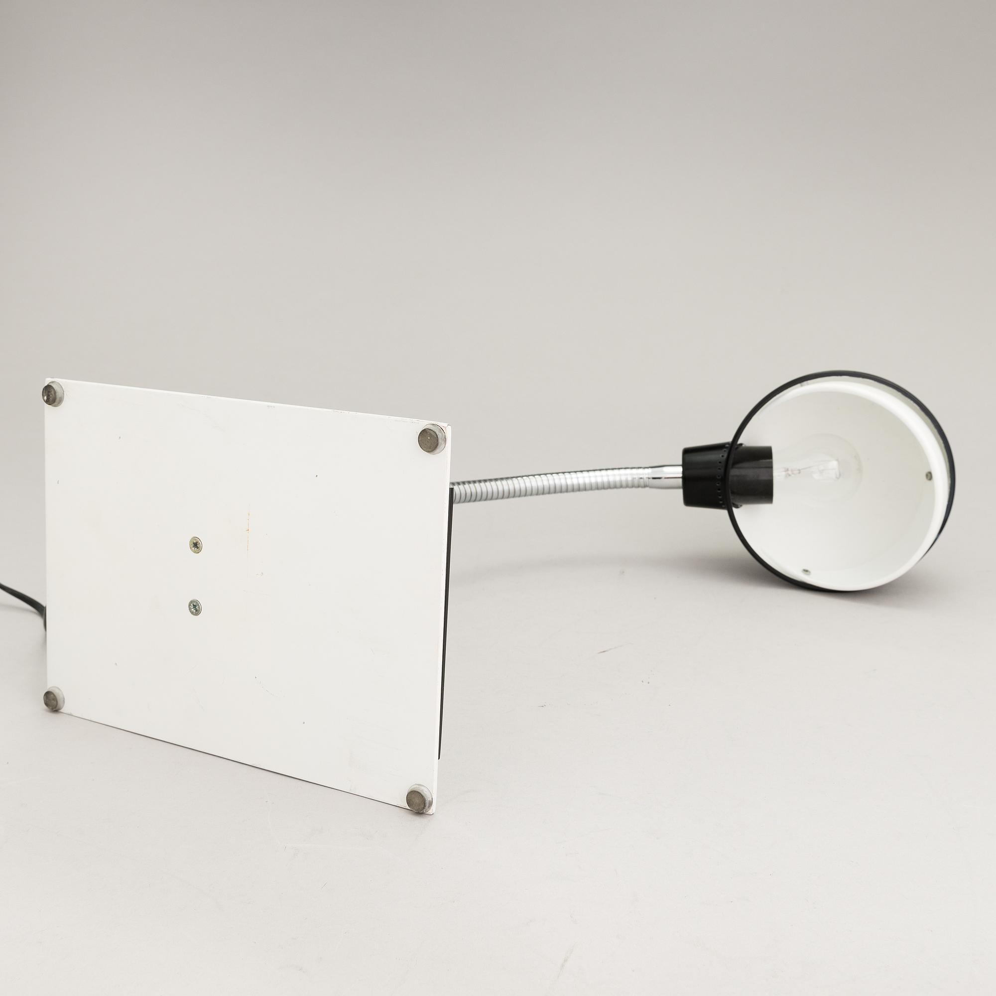 ALVAR AALTO, a late 20th century 'A703' table light for Artek.