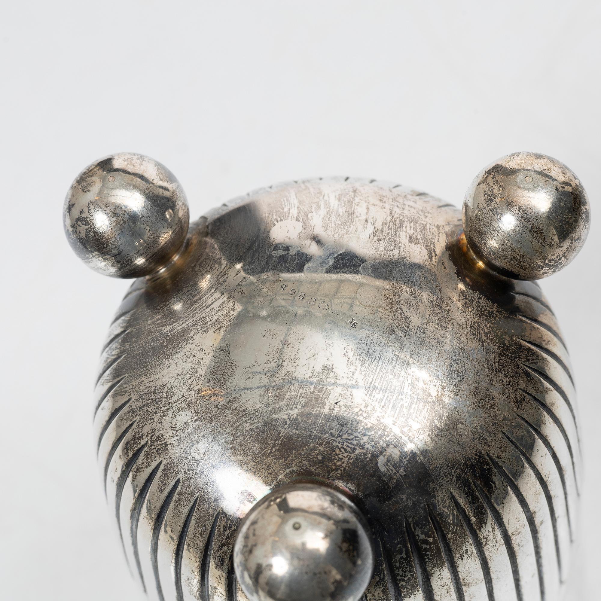 Vase on ball feet, silver, Wilhelm T. Binder, Germany, first half of the 20th century.