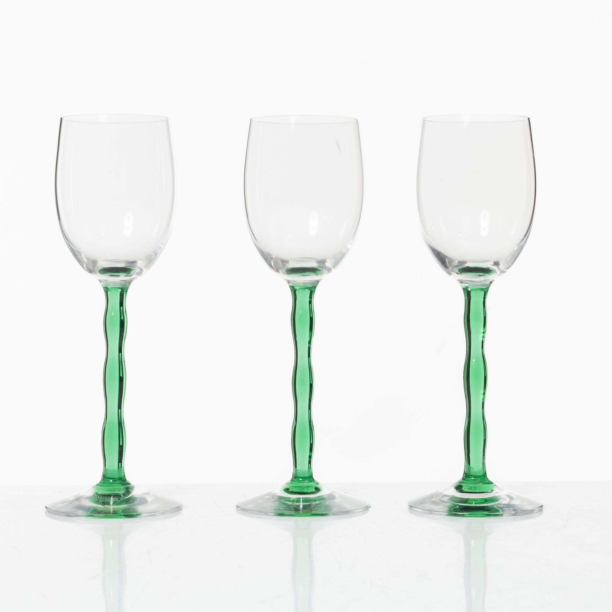 Gunnar Cyrén, a set of seven 'Nobel' wine glasses, Orrefors.