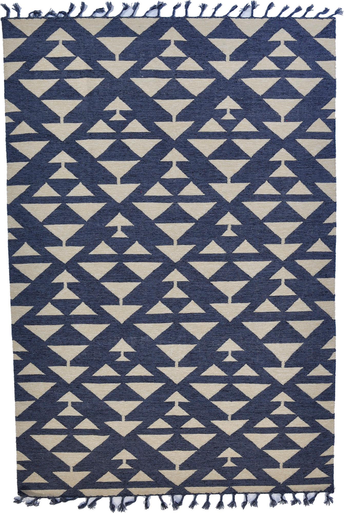 A carpet flat weave, ca 300 x 202 cm.