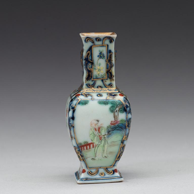 An enamelled miniature vase, Qing dynasty with Jiaqing mark.