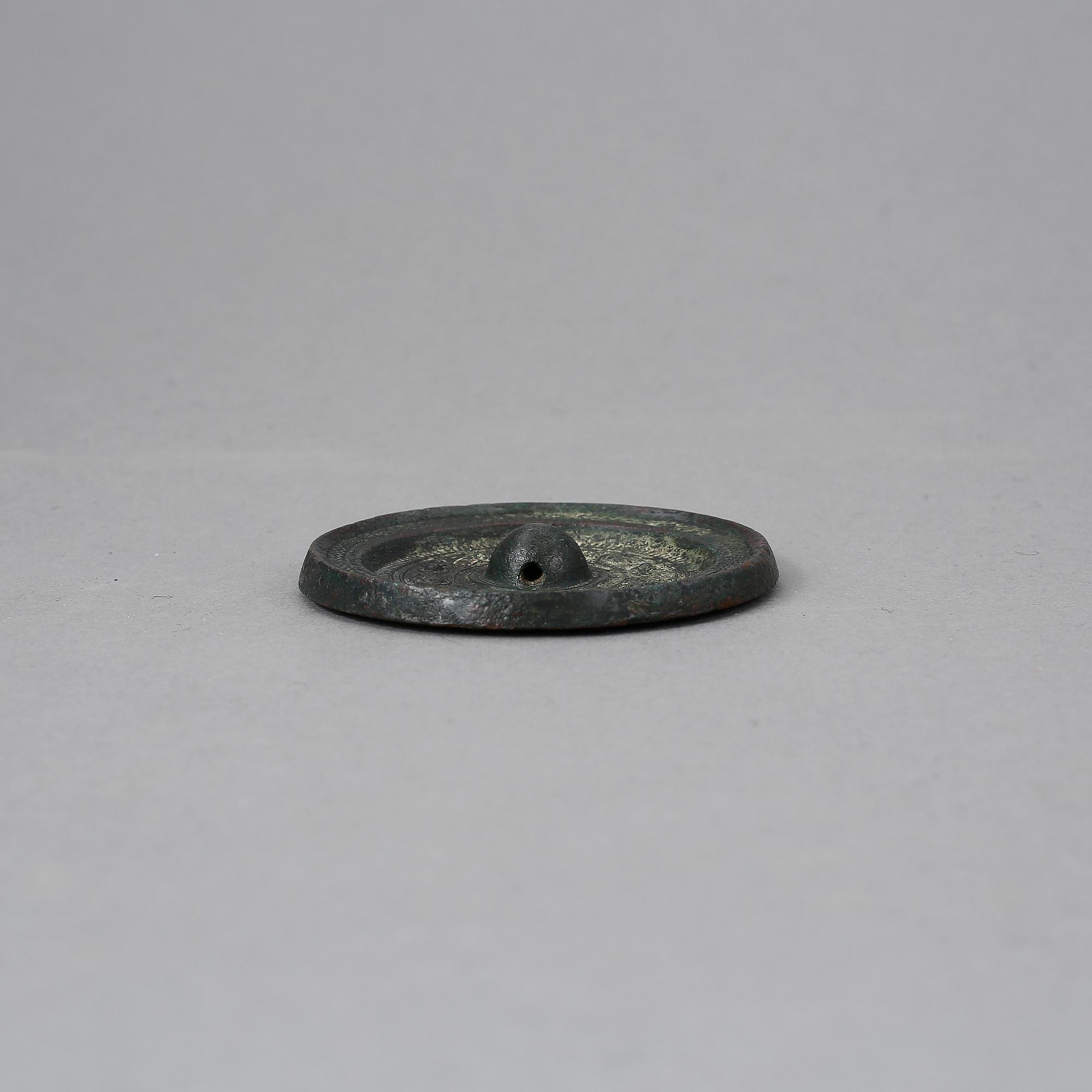 SPEGEL, brons, Kina, troligen Handynastin, 206 f.Kr.–220 e.Kr.