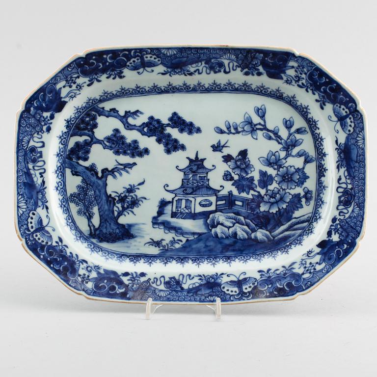 STEKFAT, porslin, Kina, Qianlong, 1736-1795.