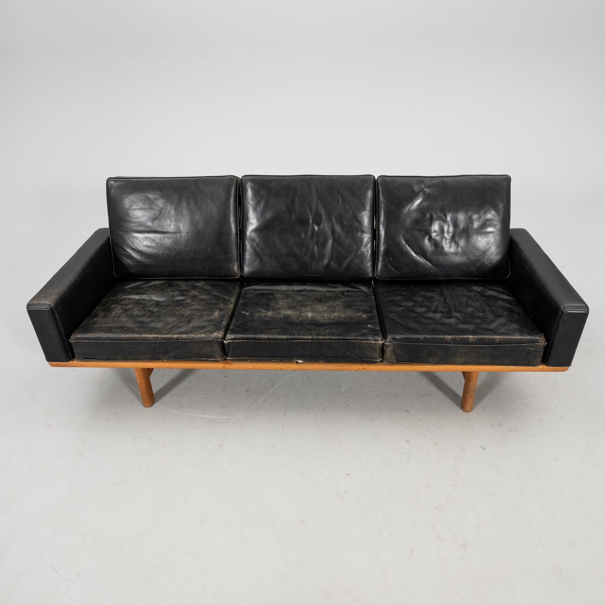 Hans J. Wegner,