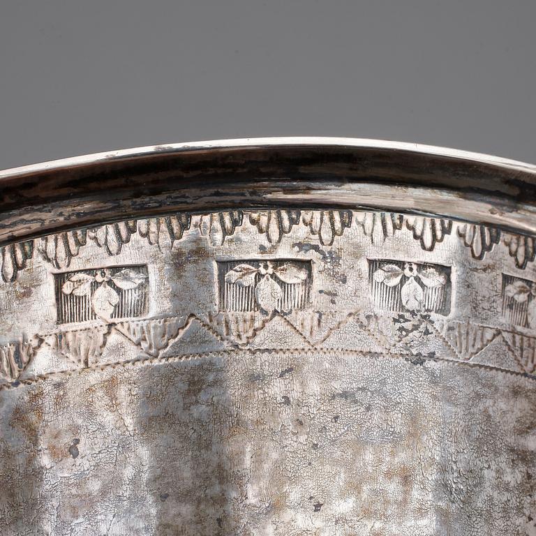 BÄGARE, silver. Arvid Wernström Eksjö, 1811. Vikt ca 415 gram.