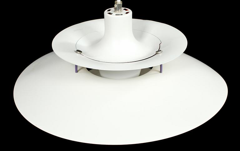 TAKLAMPA, "PH 5", Poul Henningsen för Louis Poulsen, Danmark. Höjd ca 25 cm.