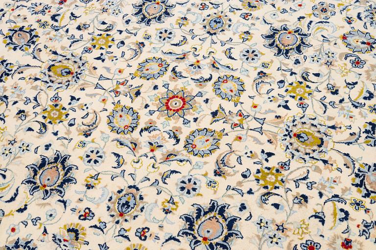 Matta, Keshan, ca 519 x 359 cm.