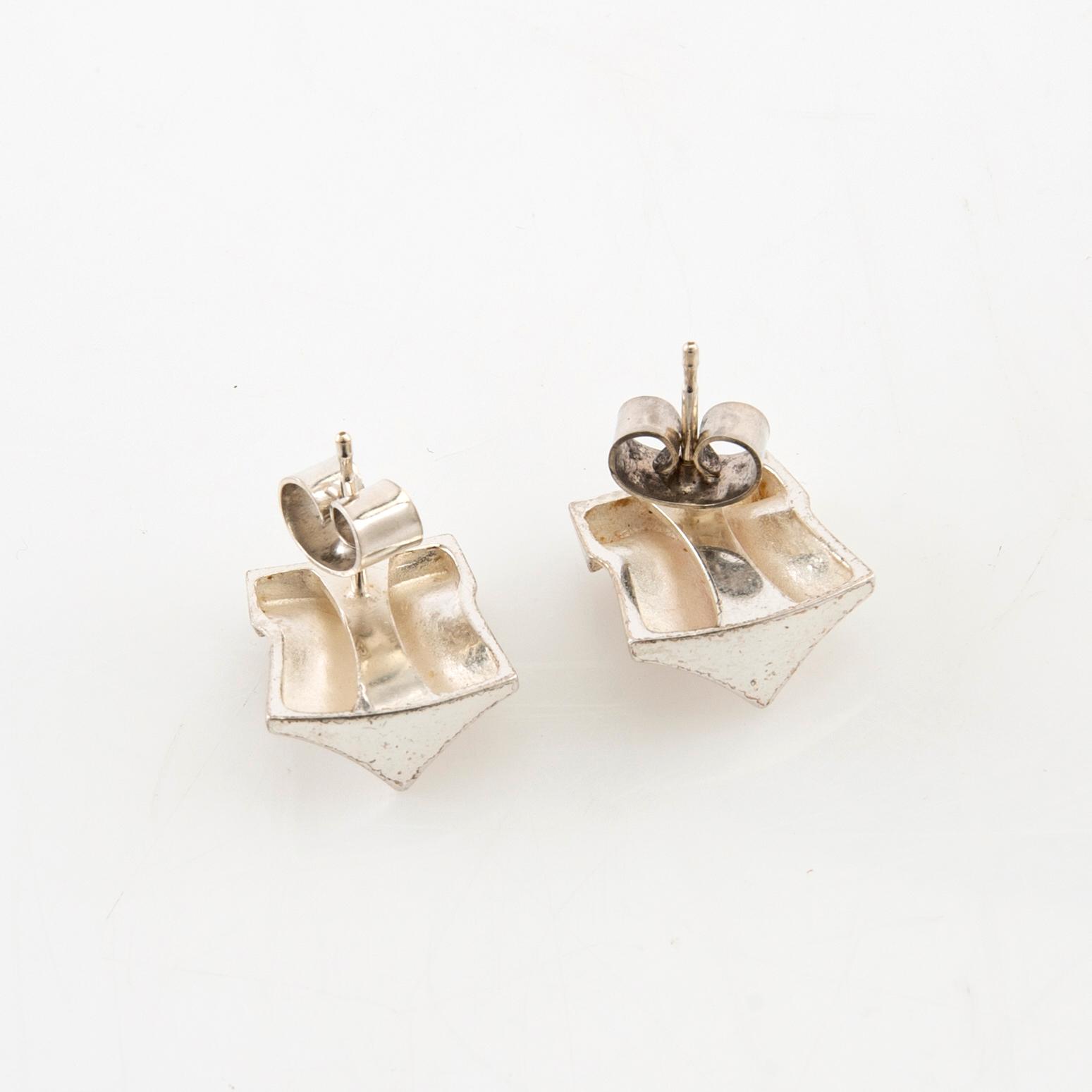 Björn Weckström, örhängen ett par "Muletta" samt ring "Pandora" 1985 silver, Lapponia.
