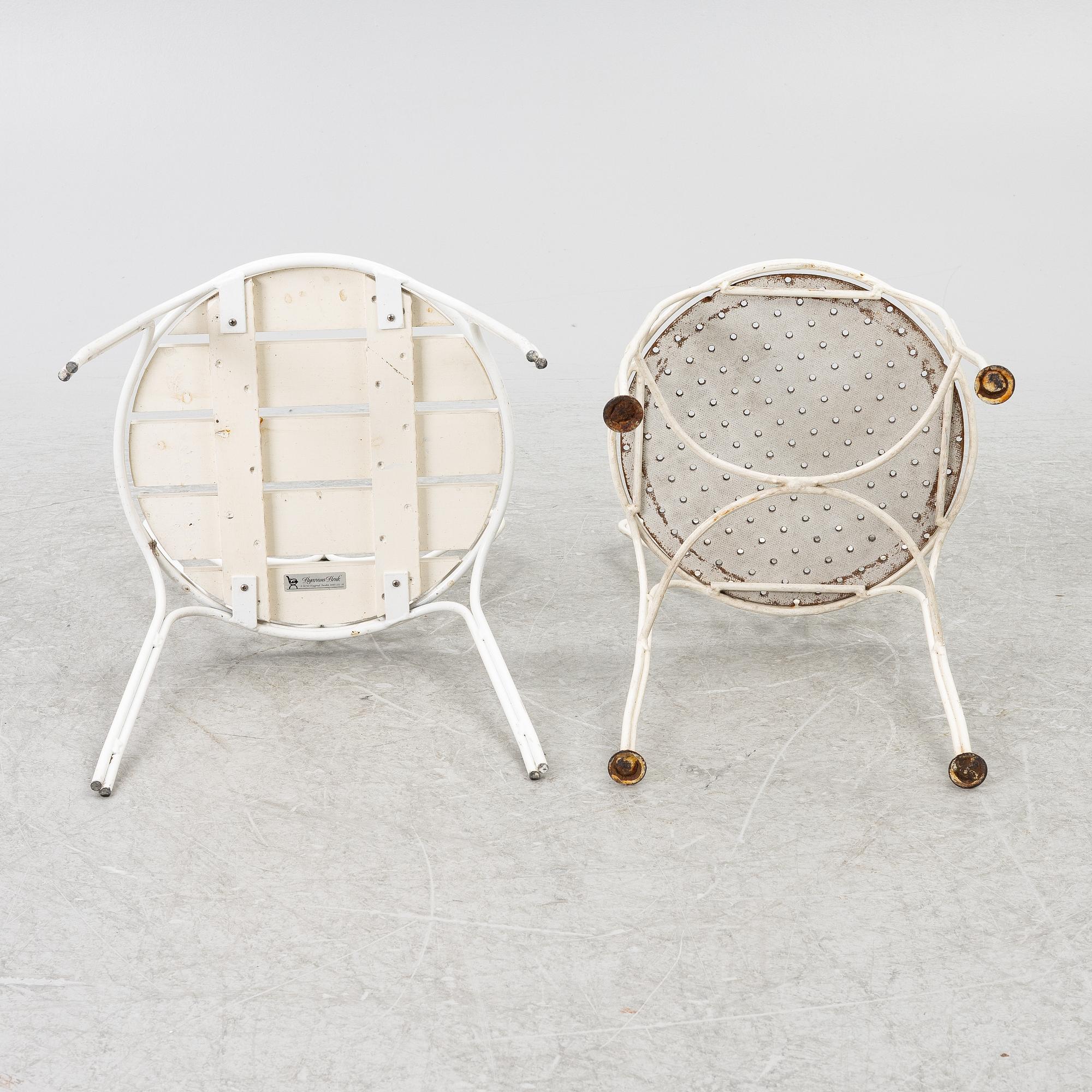 4 + 2 garden chairs, partly "Classic chair no 1" Byarums Bruk.