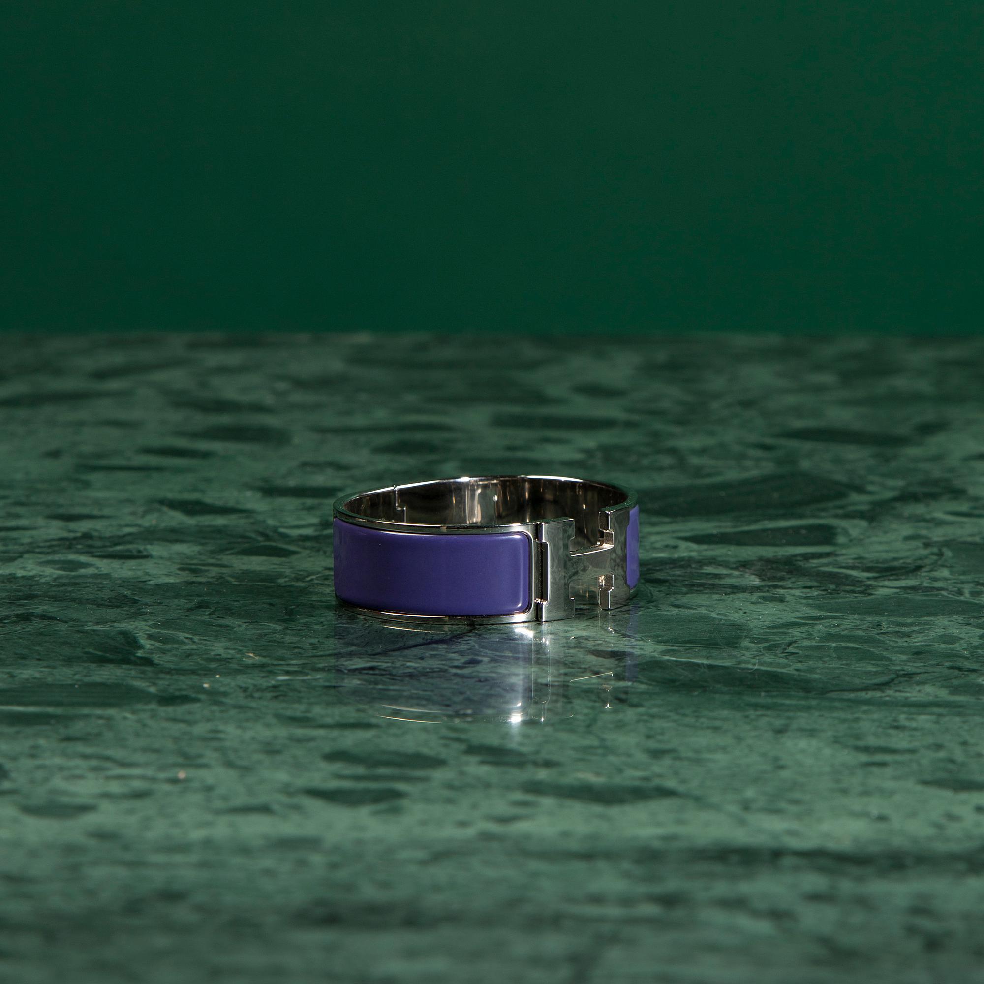 A Hermès bracelet.