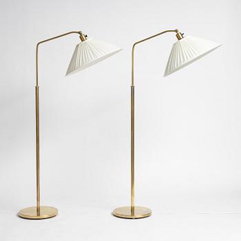 Harald Notini, a pair of floor lamps model "15230", Arvid Böhlmarks Lampfabrik, Stockholm, 1940s.