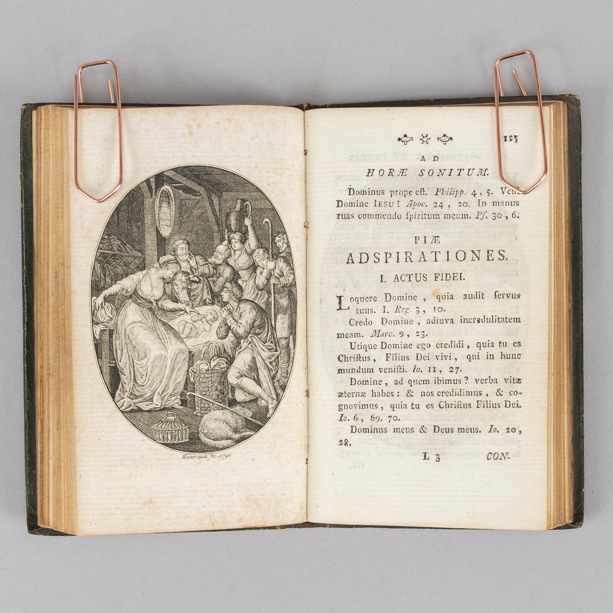 Attractive little bindnings.