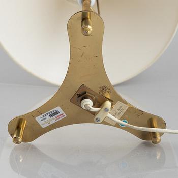 Josef Frank, bordslampa, modell 2467, Firma Svenskt Tenn.