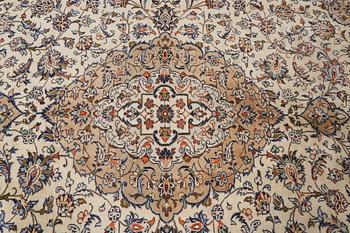 MATTA, Keshan, old, ca 360 x 245 cm.