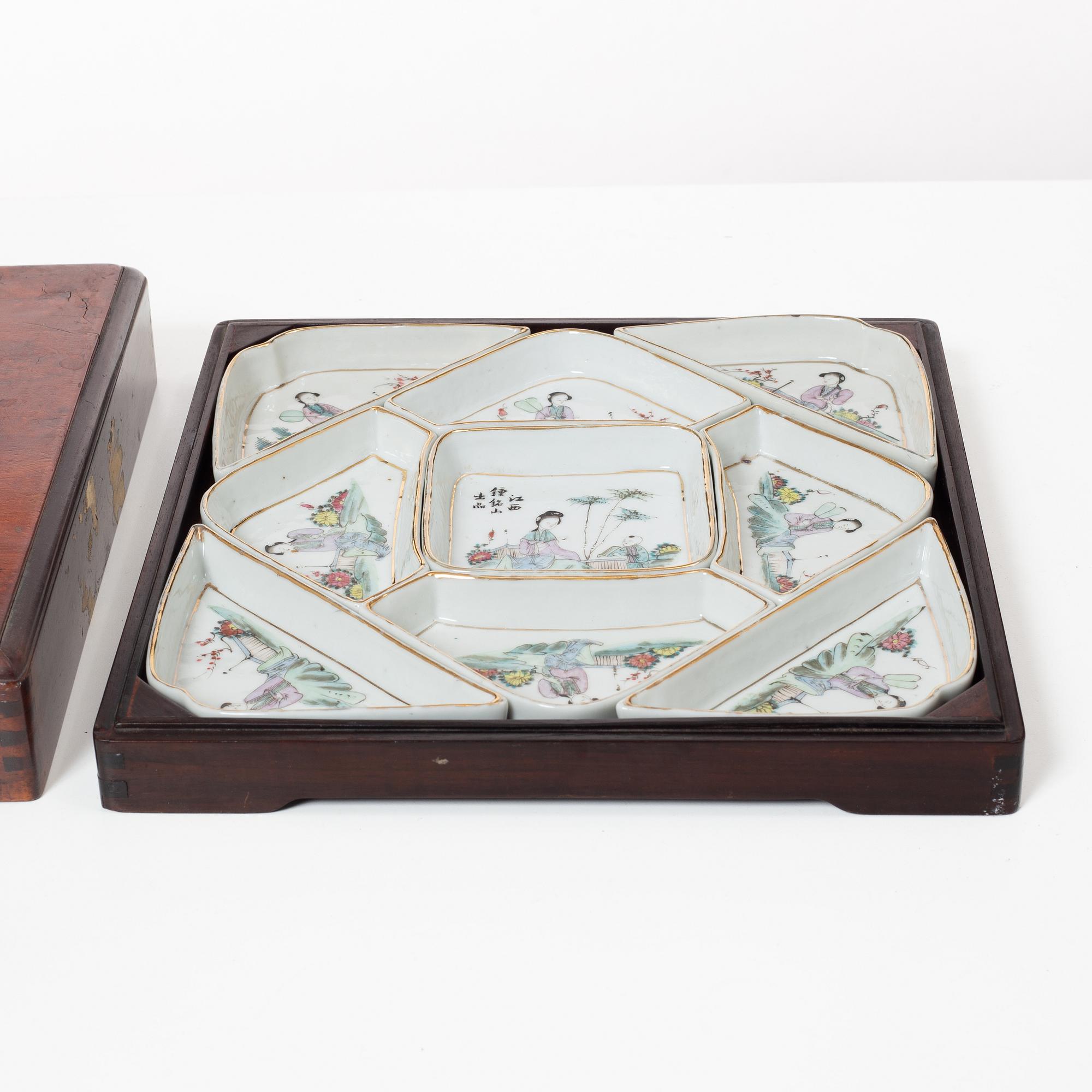 Cabaret, porslin, Kina, 1900-tal.