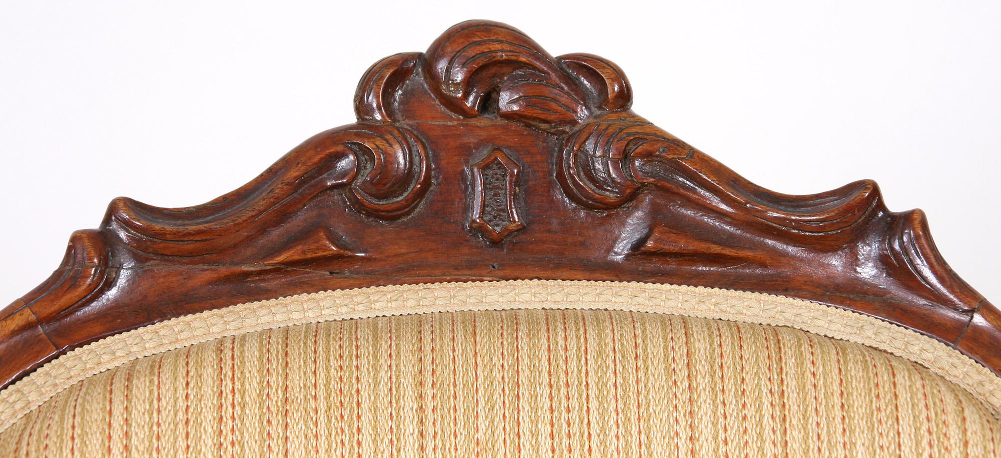 EMMAFÅTÖLJER, ett par, nyrokoko, 1800-talets andra hälft.