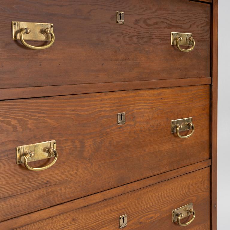 Byrå, Nordiska Kompaniet troligtvis, tidigt 1900-tal.