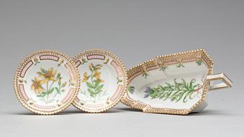 SKÅLFAT och ASKFAT, 1+2 delar. Porslin, Flora Danica, Royal Copenhagen.